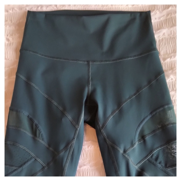 Lululemon Wunder Under High-Rise Tight - Mesh - 28" - Royal Emerald - Picture 4 of 10